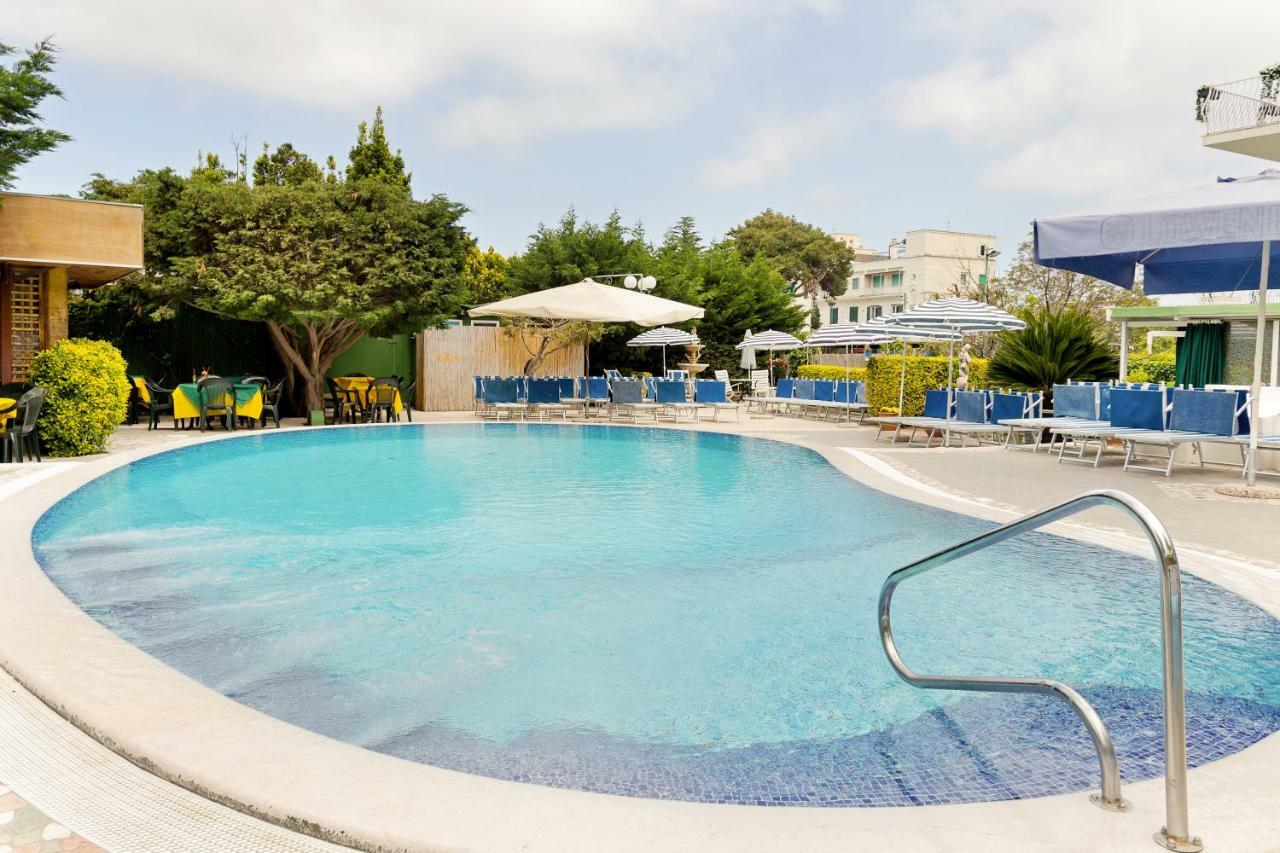 Hotel Carmencita Anacapri  Exterior foto